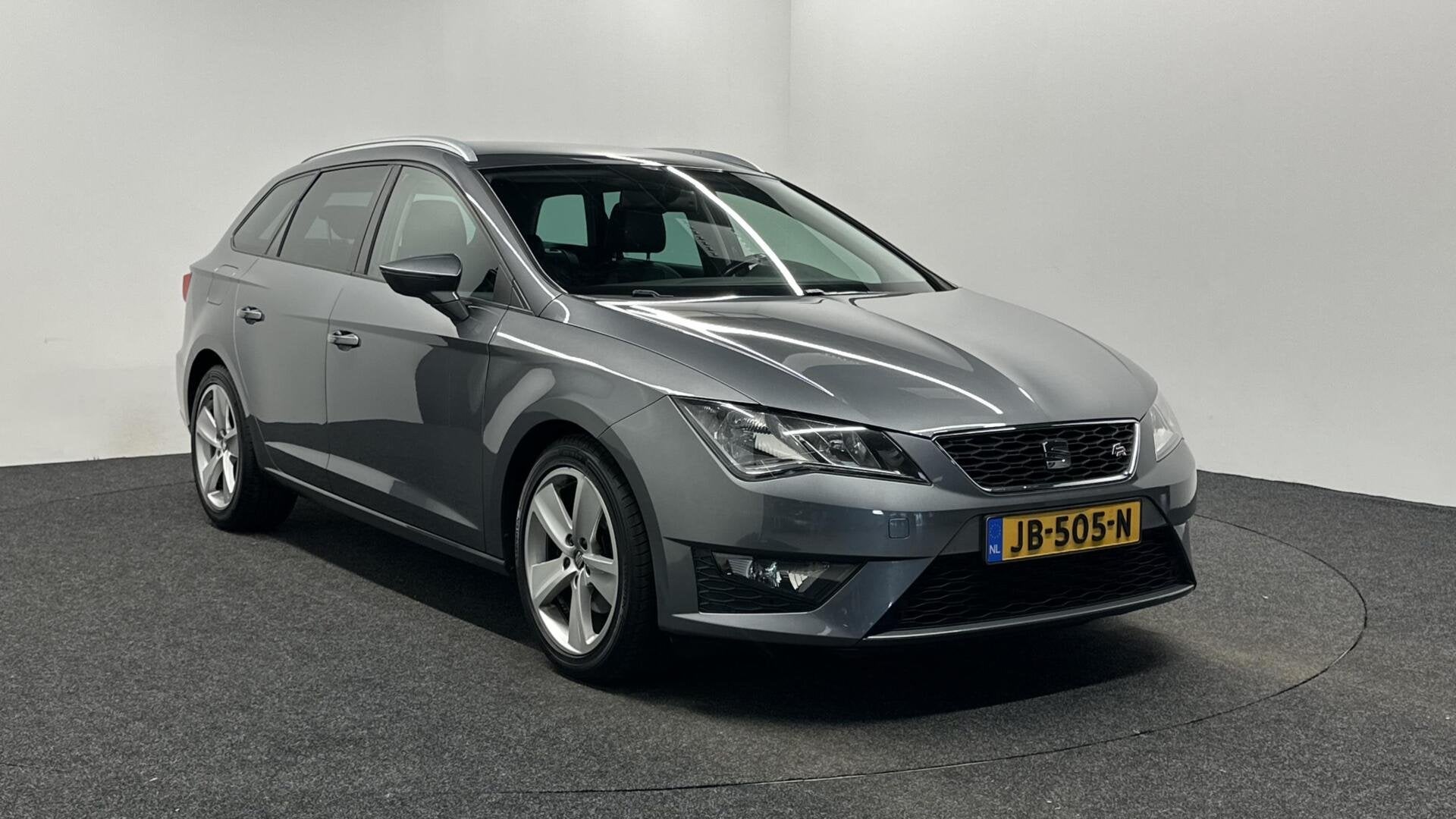 Seat Leon ST 1.4 EcoTSI FR Connect CARPLAY NAVI CRUISE LM EC, Auto's, Voorwielaandrijving, Gebruikt, Euro 6, 4 cilinders