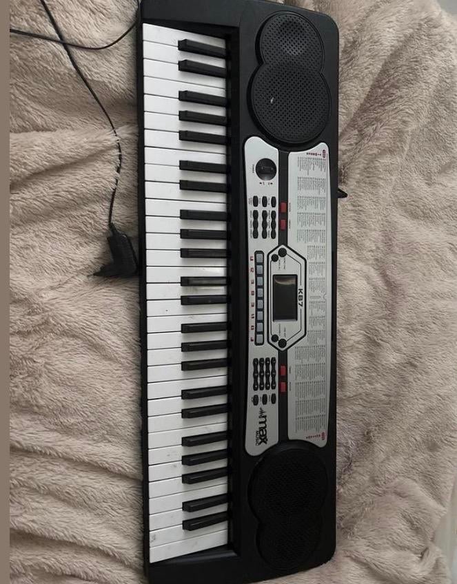 Max Music KB7 Keyboard - Ideaal voor beginners, Muziek en Instrumenten, Keyboards, Ophalen, Gebruikt, 49 toetsen, Overige merken