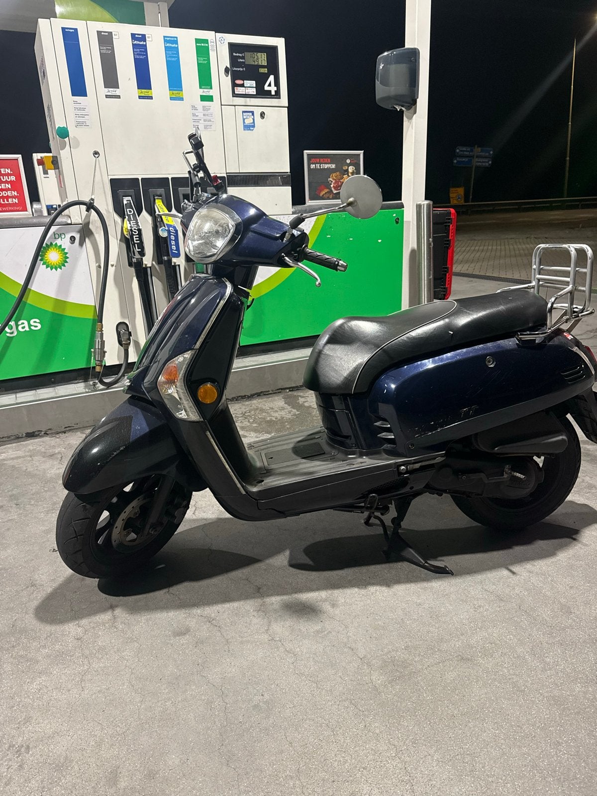 Kymco Like TT uit 2017 met 7.000 km - Rijdt als een zonnetje, Fietsen en Brommers, Scooters | Kymco, Ophalen of Verzenden, Gebruikt