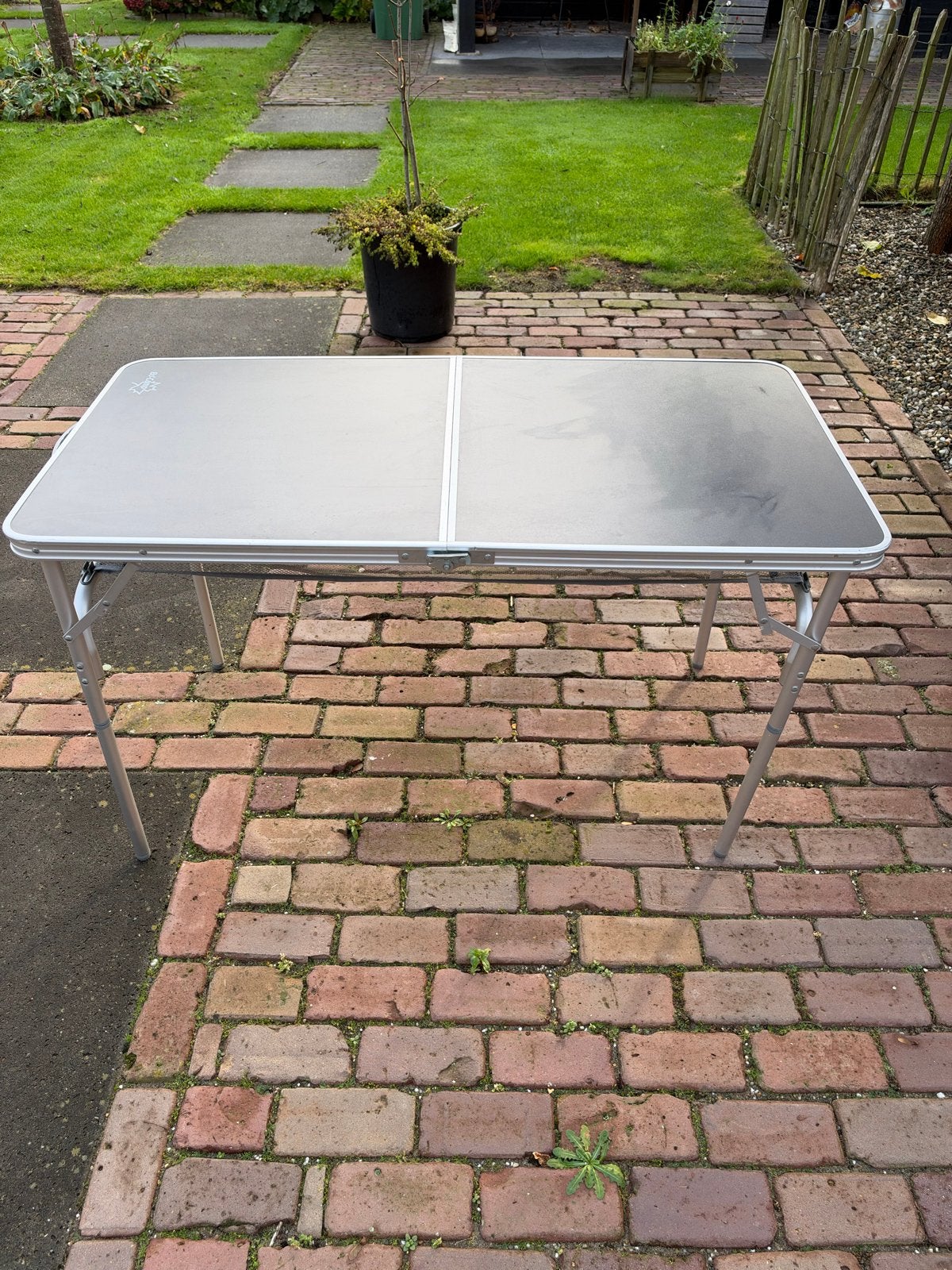 Bo-Camp Campingtafel 120 bij 60 cm, Caravans en Kamperen, Ophalen of Verzenden, Gebruikt, Campingtafel