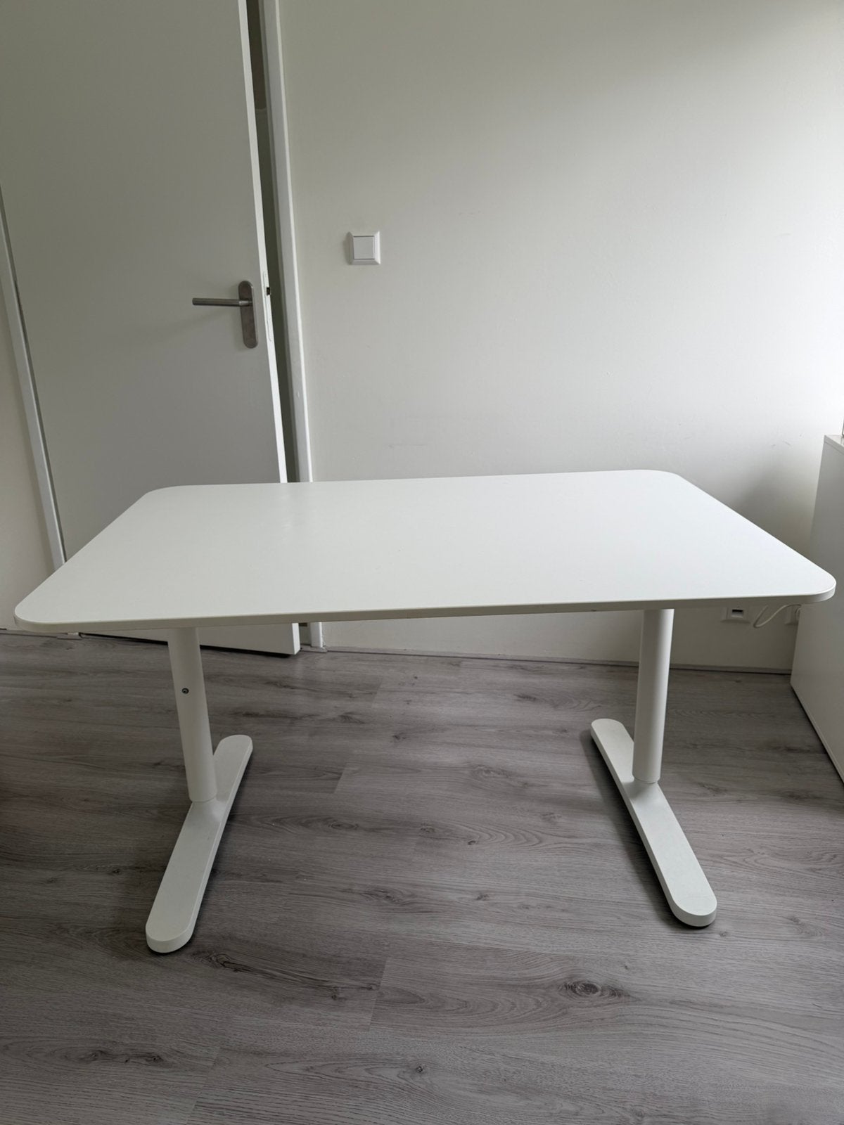 Ikea bekant bureau 120x80, Huis en Inrichting, Bureaus, Ophalen, Zo goed als nieuw