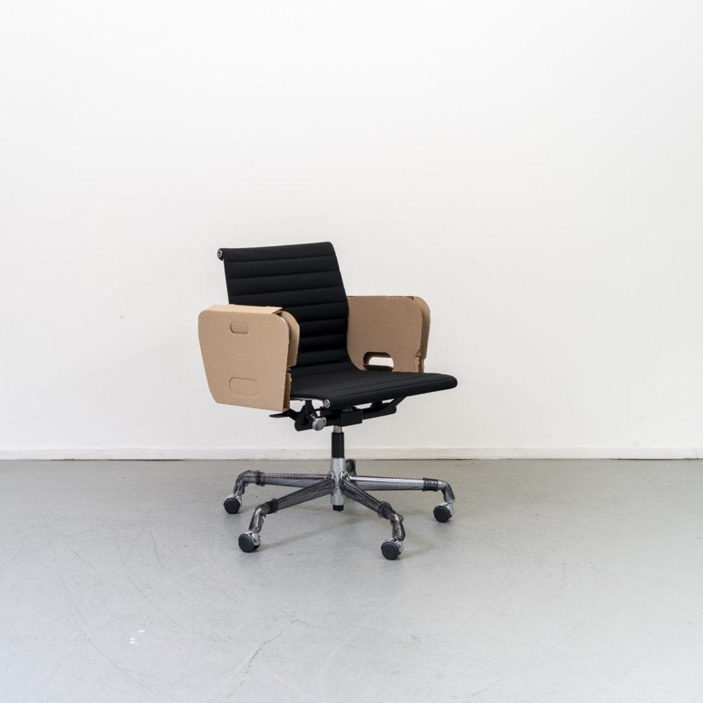 Vitra Eames EA 117 Bureaustoel Zwart Hopsak - Chroom, Niet ingevuld, Nieuw, Niet ingevuld, Niet ingevuld