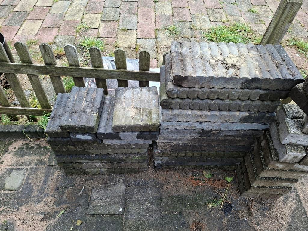 Palissadebanden / opsluitbanden rond antraciet, Ophalen, Gebruikt, Overige typen, Minder dan 5 m²