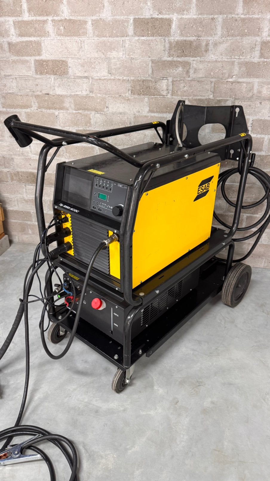 ESAB TIG 3000i AC/DC Pulse watergekoeld 300 Ampere, Doe-het-zelf en Verbouw, Ophalen, Zo goed als nieuw, 250 ampère of meer, Tig