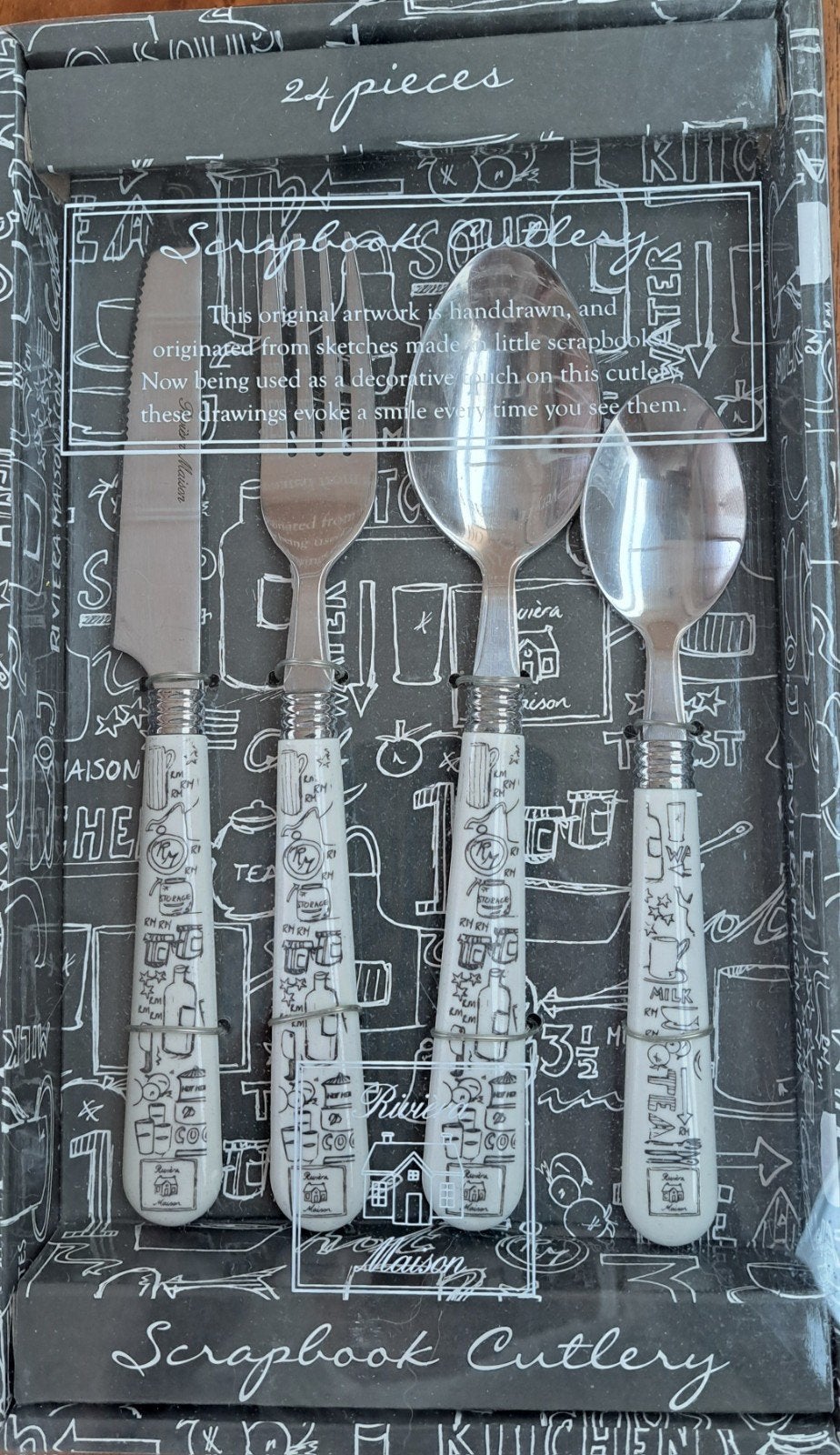 Riviera Maison Scrapbook Bestekset 24-delig - Nieuw, Huis en Inrichting, Keuken | Bestek, Bestekset, Overige typen, Nieuw, Ophalen of Verzenden