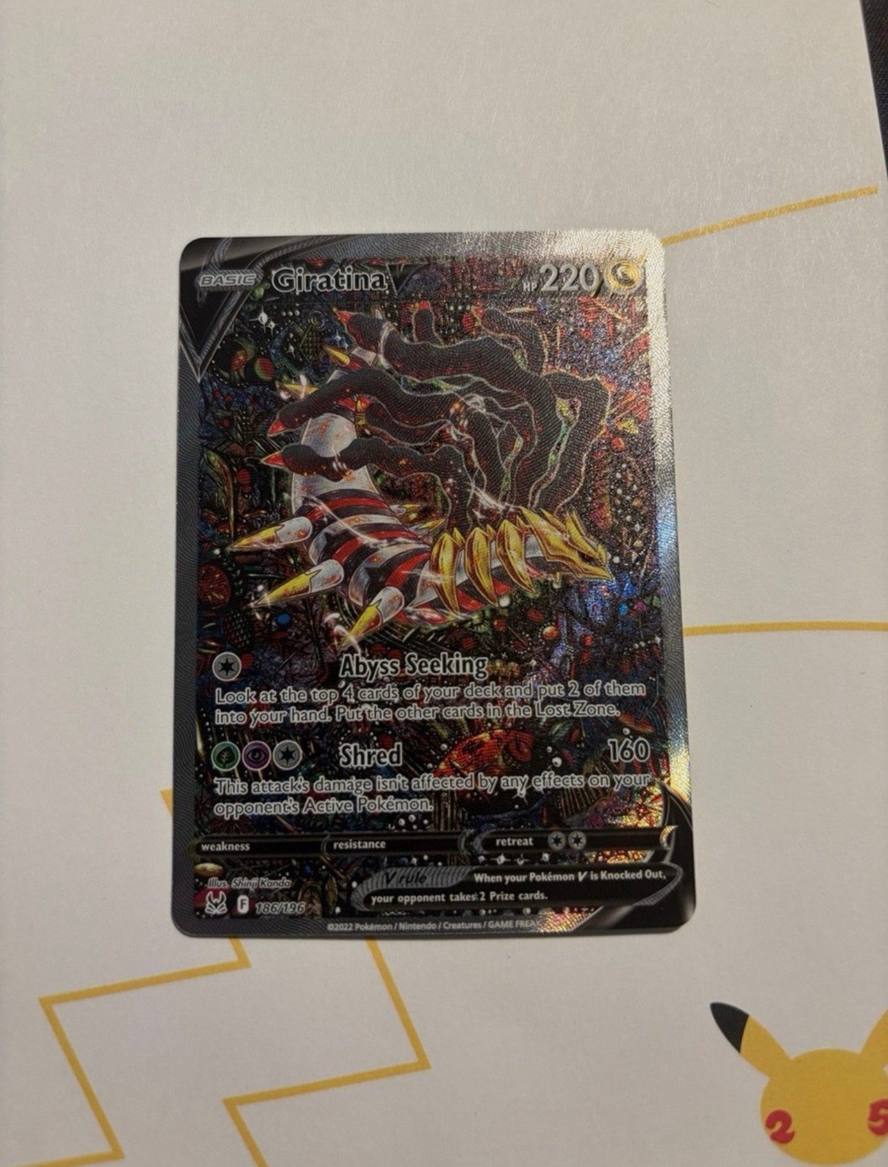 Giratina V (Alternate Full Art) 186/196 Swsh11: Lost Origin, Ophalen of Verzenden, Zo goed als nieuw