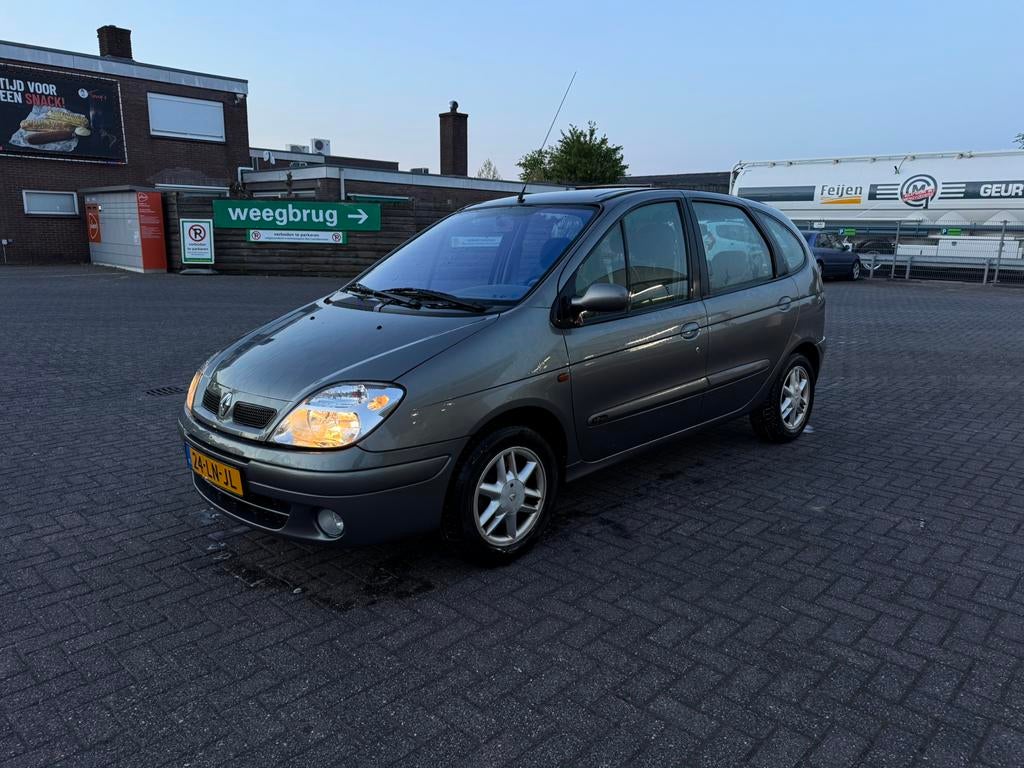 Renault Scénic 1.6 16V 2003 Grijs, 1225 kg, 4 cilinders, Origineel Nederlands, Handgeschakeld