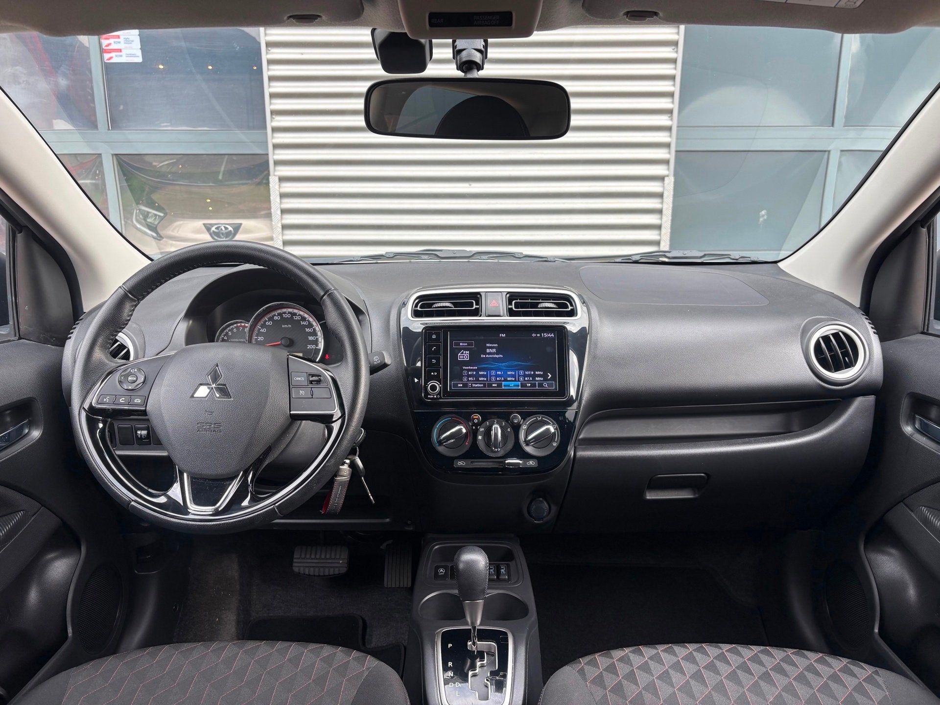 Mitsubishi Space Star 1.2 Dynamic | AUTOMAAT | CARPLAY| CRUI, Stof, Bedrijf, 3 cilinders, Automatische klimaatregeling