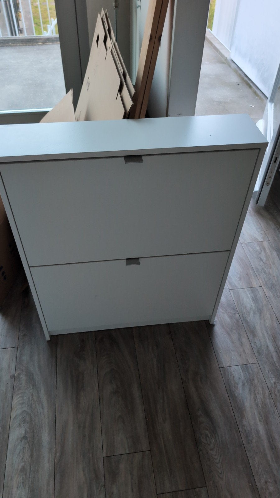 Witte schoenenkast met lichte gebruikerssporen, Ophalen, Gebruikt