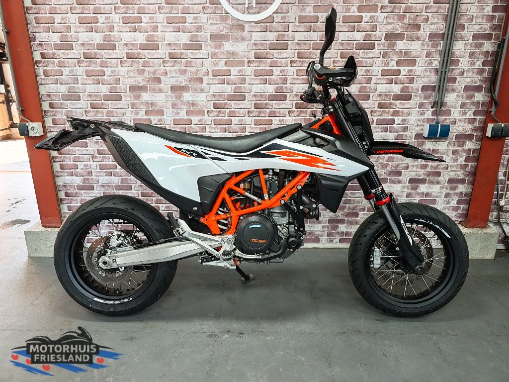 KTM 690 SMC R / bj 2020 / 35kw / A2, 693 cc, Bedrijf, LED Verlichting, Minimaal motorrijbewijs A2