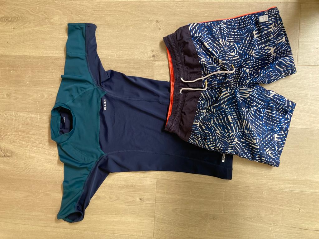 Zwembroek (tumble and dry) + UV-shirt (Olaian) 146/152, Gebruikt, Ophalen of Verzenden, Maat 146, Zwembroek