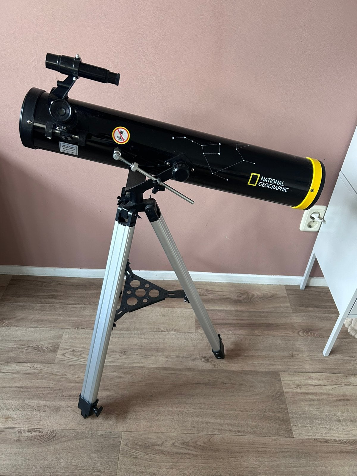 Telescoop national geographic, Audio, Tv en Foto, Optische apparatuur | Telescopen, Ophalen, Zo goed als nieuw, Minder dan 80 mm