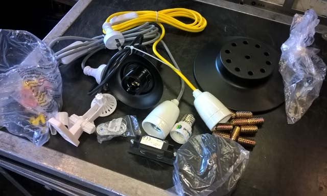 fittingen e27 en diverse toebehoren, Ophalen of Verzenden, Nieuw, E27 (groot), Led-lamp