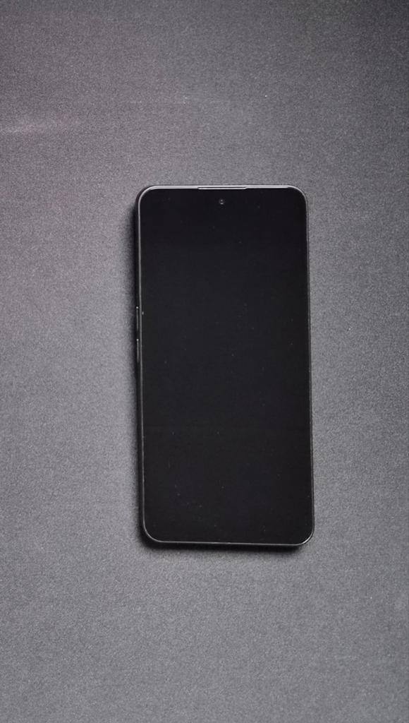 Nothing Phone 3A + Hoesje - Zo goed als nieuw, Telecommunicatie, Mobiele telefoons | Overige merken, Overige modellen, Ophalen of Verzenden