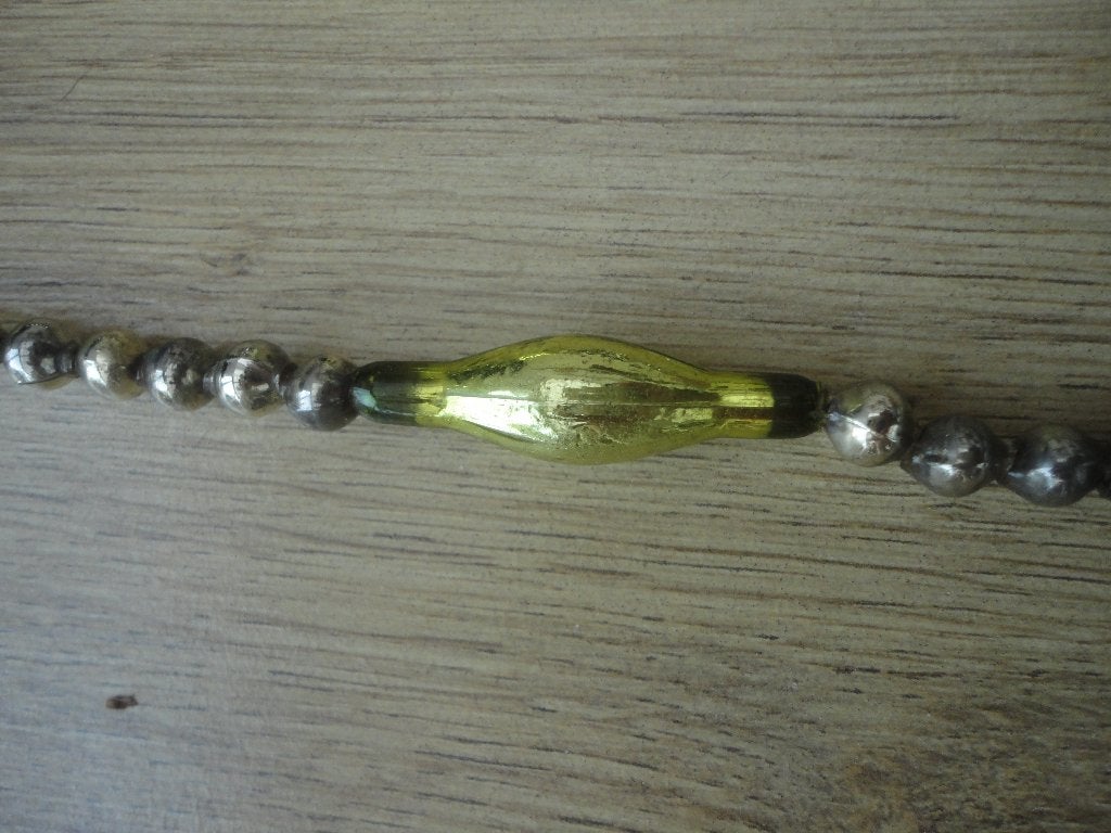 Mooie oude glazen kerstkralenketting 0,75 meter, Ophalen of Verzenden, Gebruikt