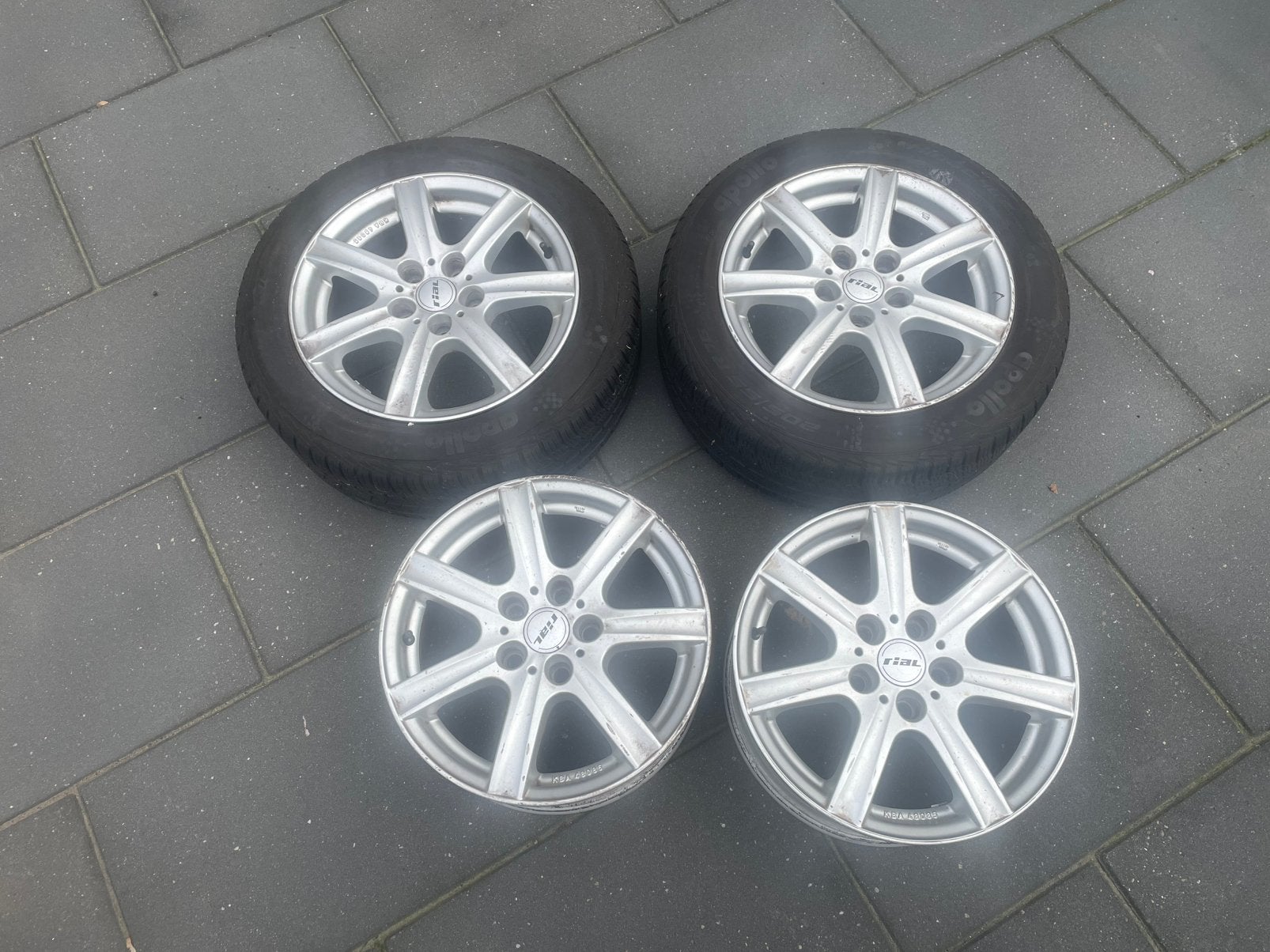16” lm velgen + 2 all season banden, Ophalen of Verzenden, Gebruikt