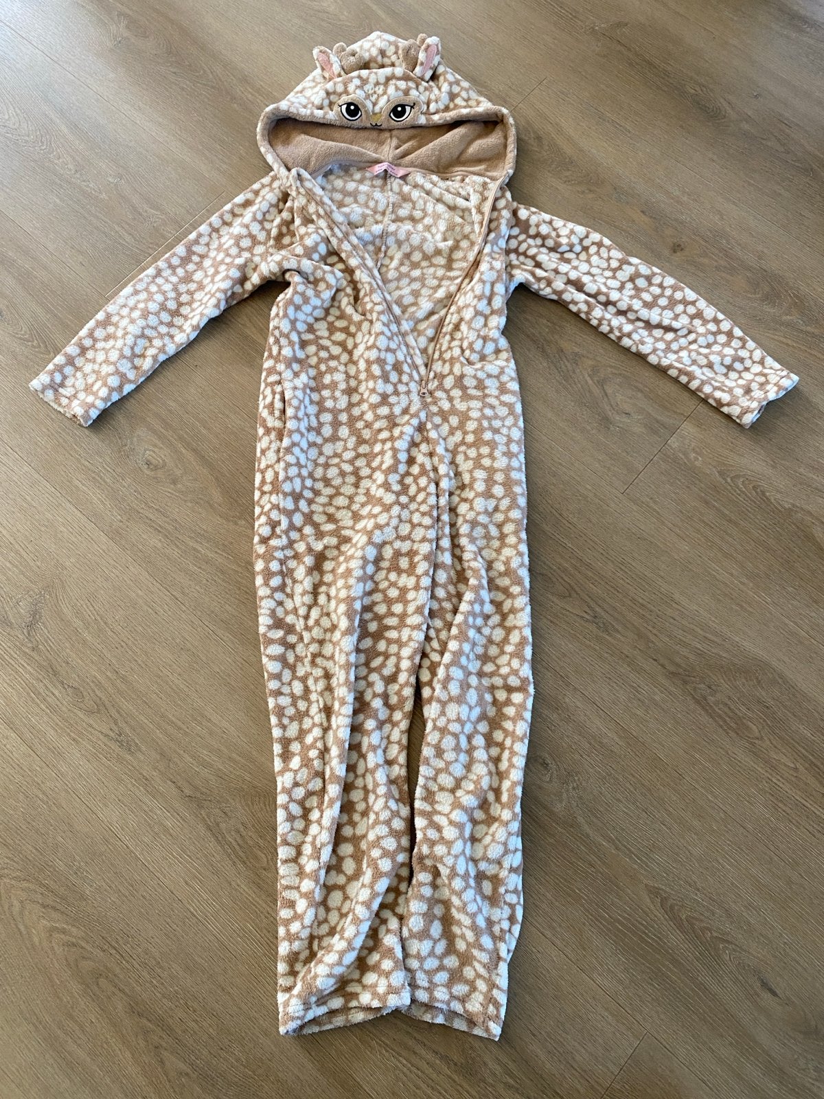 Onesie hertje maat 140-146, Ophalen of Verzenden, Gebruikt, Jongen of Meisje, Nacht- of Onderkleding