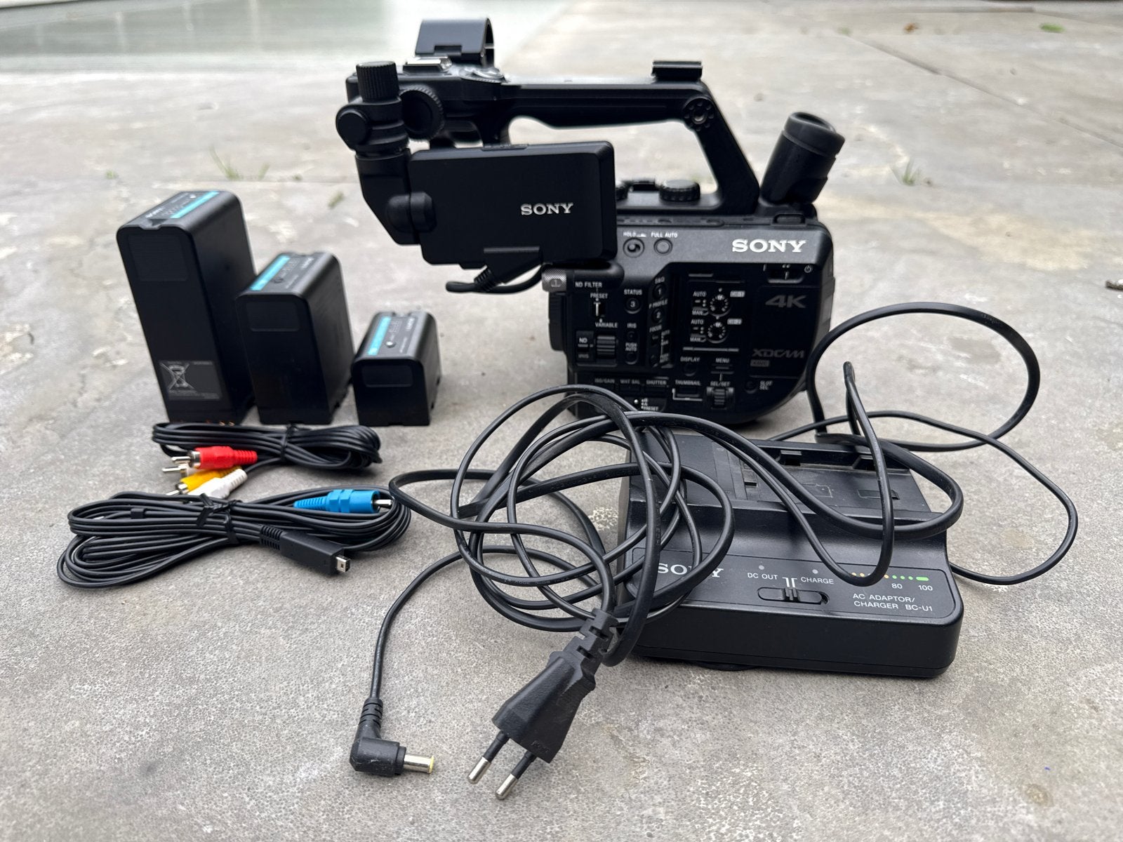 Sony PXW-FS5 4K Camera met Accu's, Lader & Geheugenkaarten, Full HD, Ophalen of Verzenden, Zo goed als nieuw, Sony