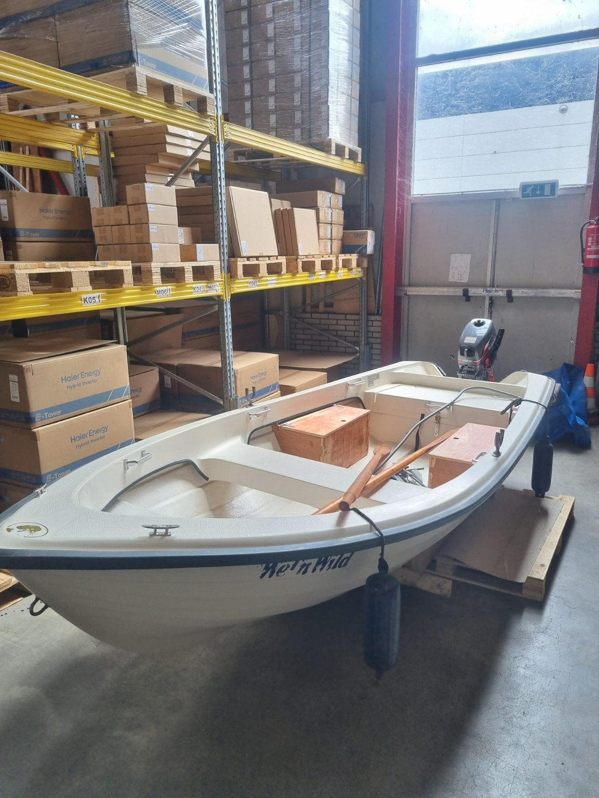 Robuuste Whaly roeiboot met motor en afdekzeil, Watersport en Boten, Ophalen