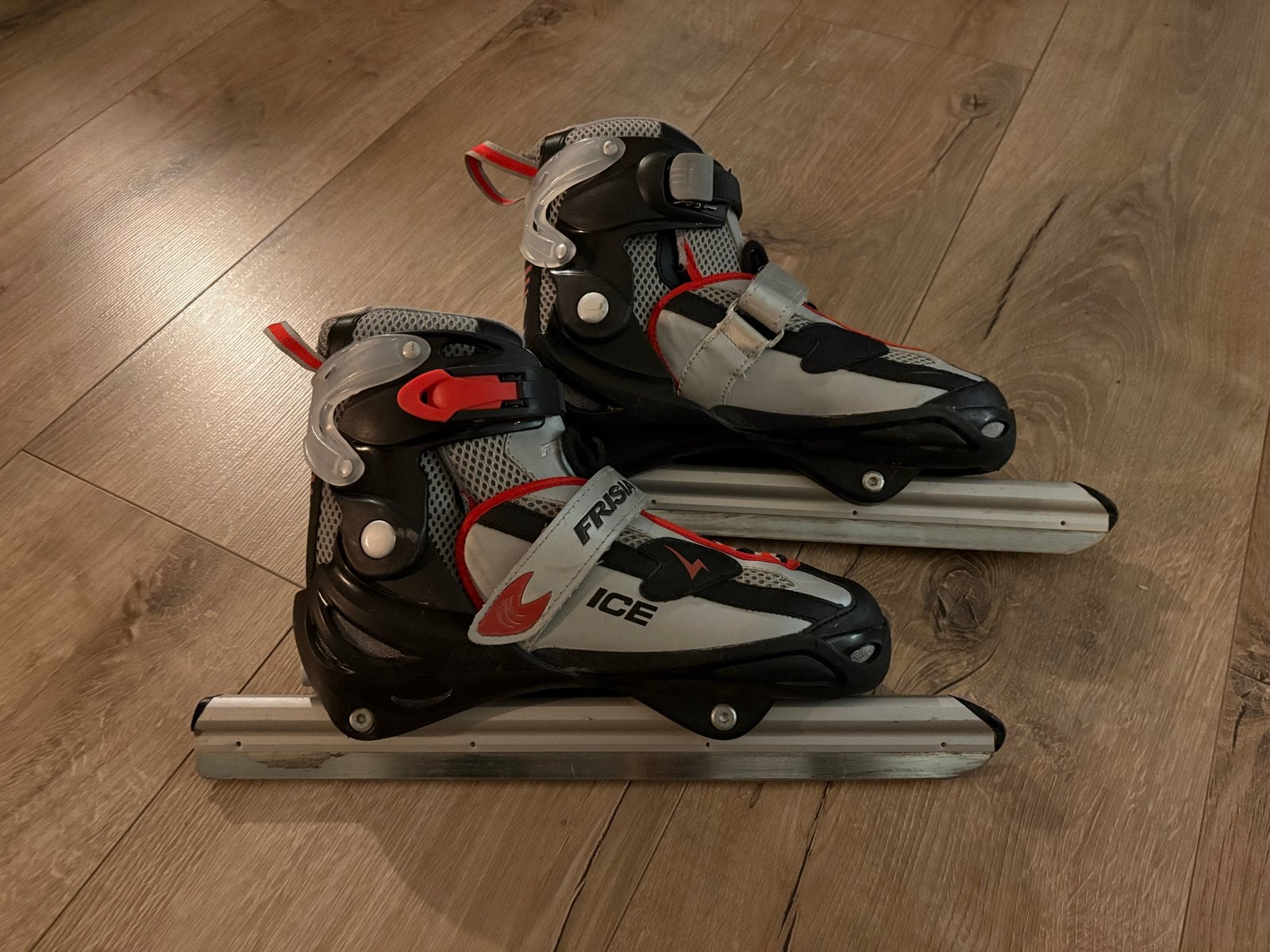 Frisia Zandstra verstelbare schaatsen - Maat 34-37, Ophalen, Gebruikt, Noren, Overige merken