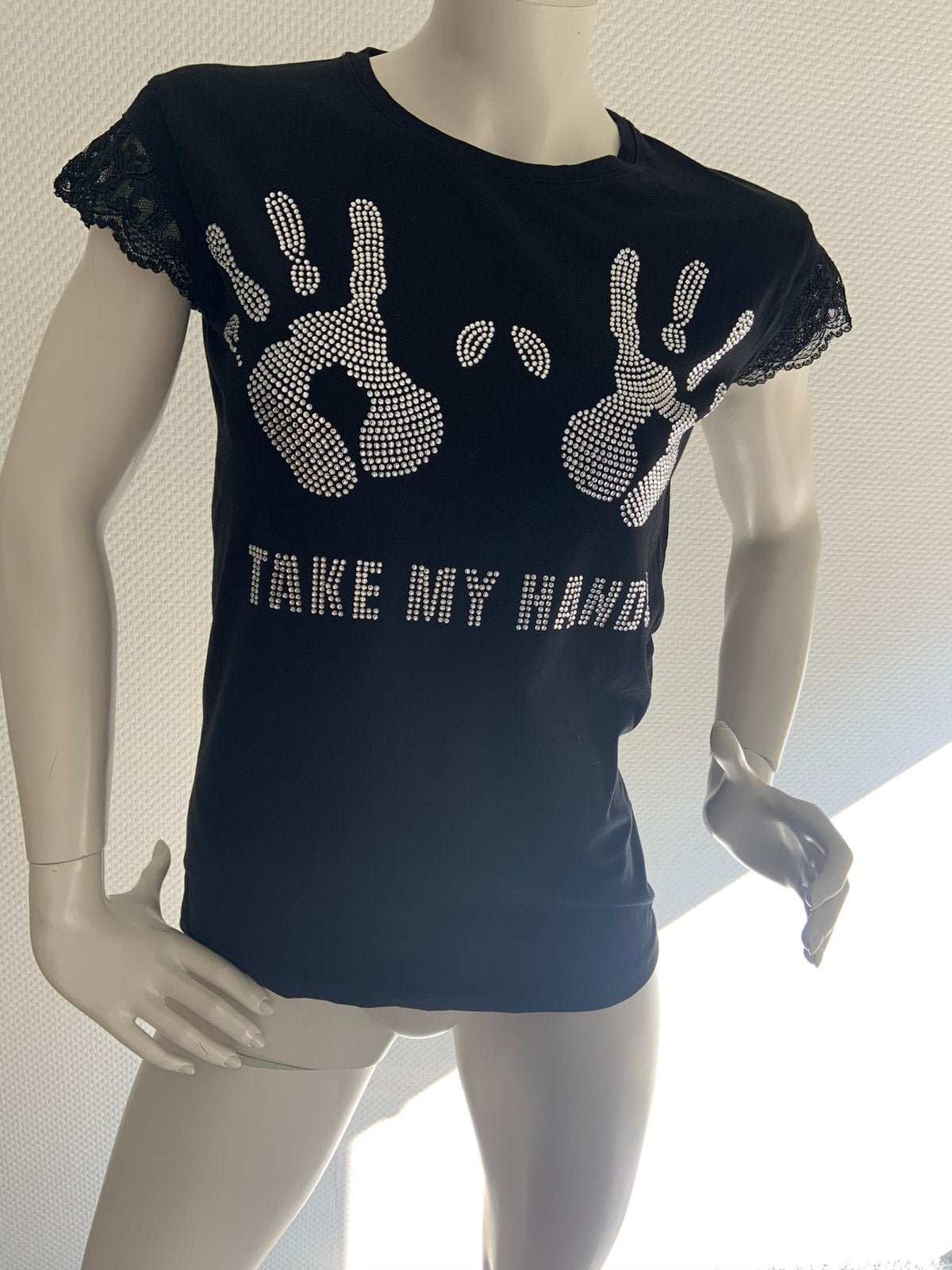 Relish shirt met steentjes maat s, Zwart, Ophalen of Verzenden, Zo goed als nieuw, Korte mouw