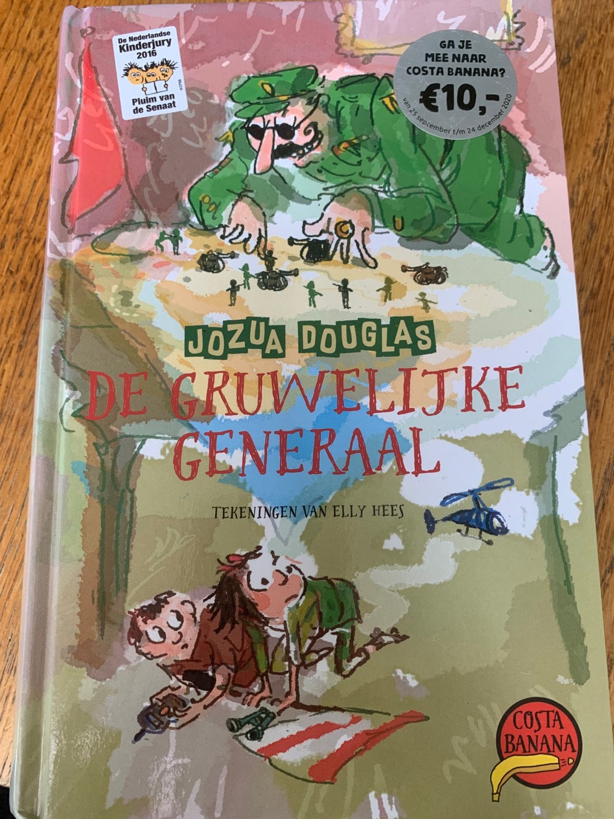 Jozua Douglas - De gruwelijke generaal, Ophalen of Verzenden, Zo goed als nieuw, Jozua Douglas