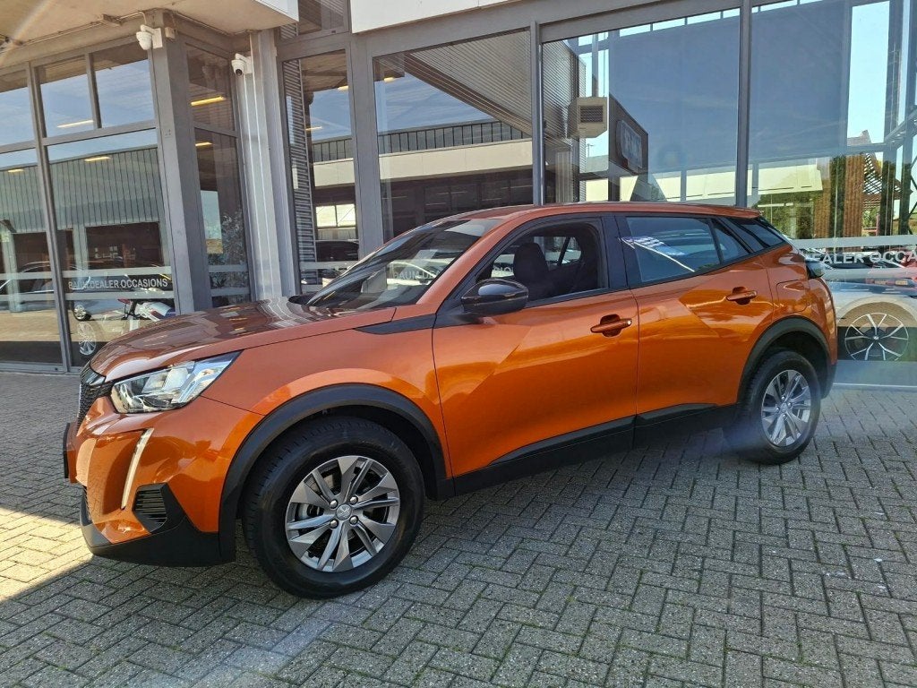 Peugeot 2008 1.2 PURETECH AUTOMAAT 130PK ACTIVE PACK AIRCO N, Automaat, Gebruikt, Bedrijf, 3 cilinders