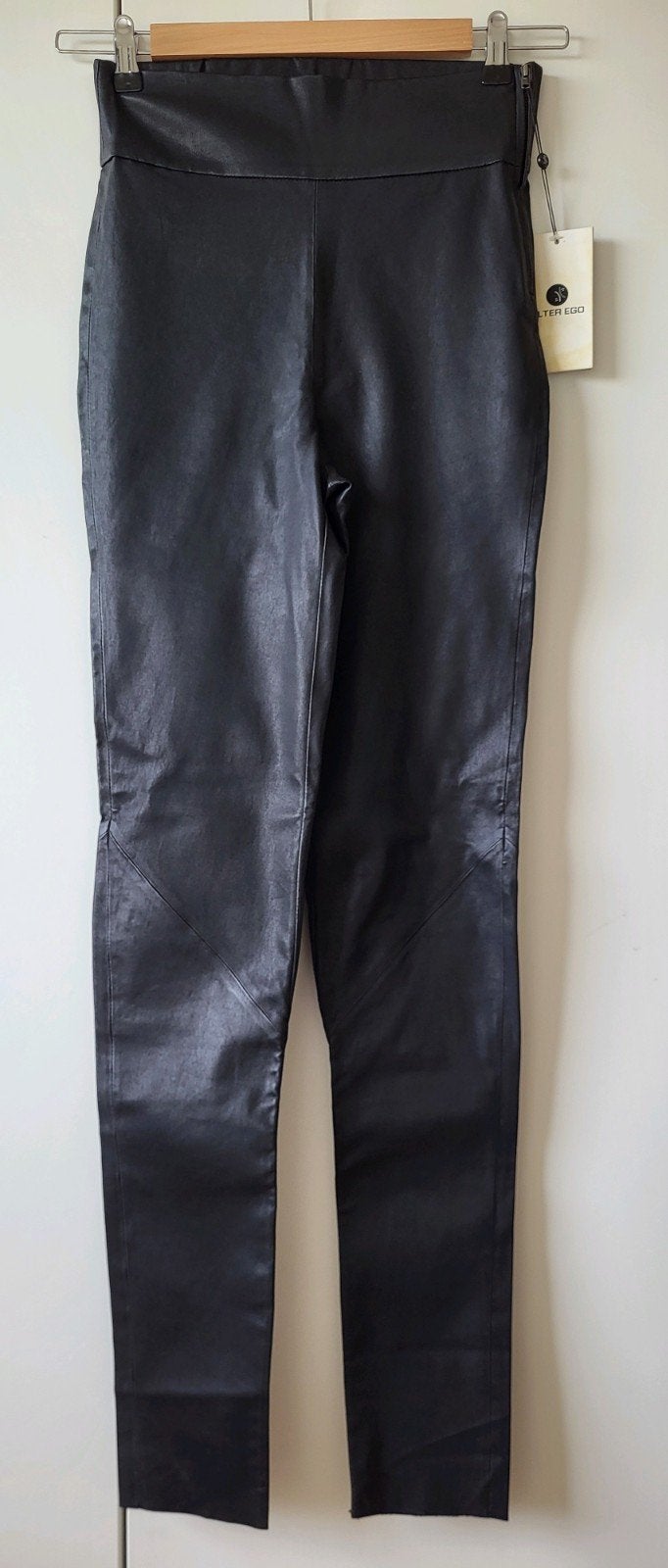Alter Ego leren broek in maat 36 NIEUW, Kleding | Dames, Zwart, Nieuw, Pinko Reiss, Ophalen of Verzenden