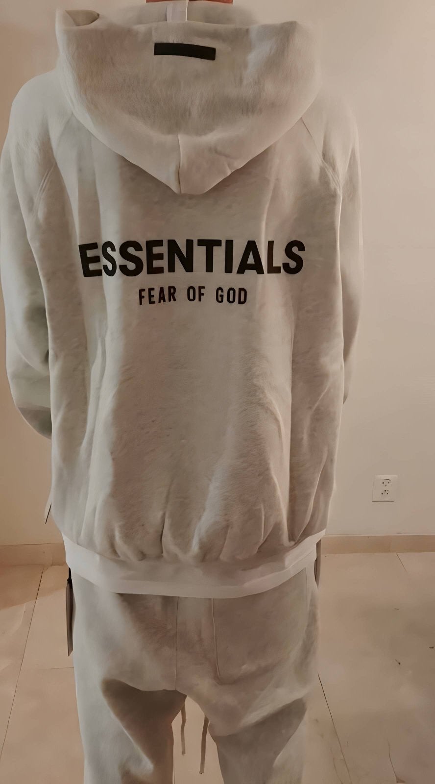 Essentials fog ss21light outmeal maat M helemaal nieuw, Ophalen of Verzenden, Nieuw, Maat 38/40 (M)