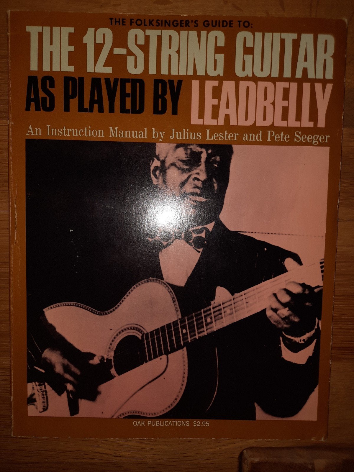 A Folksinger's Guide to the 12-String Guitar - Leadbelly:, Overige genres, Les of Cursus, Ophalen of Verzenden, Gitaar