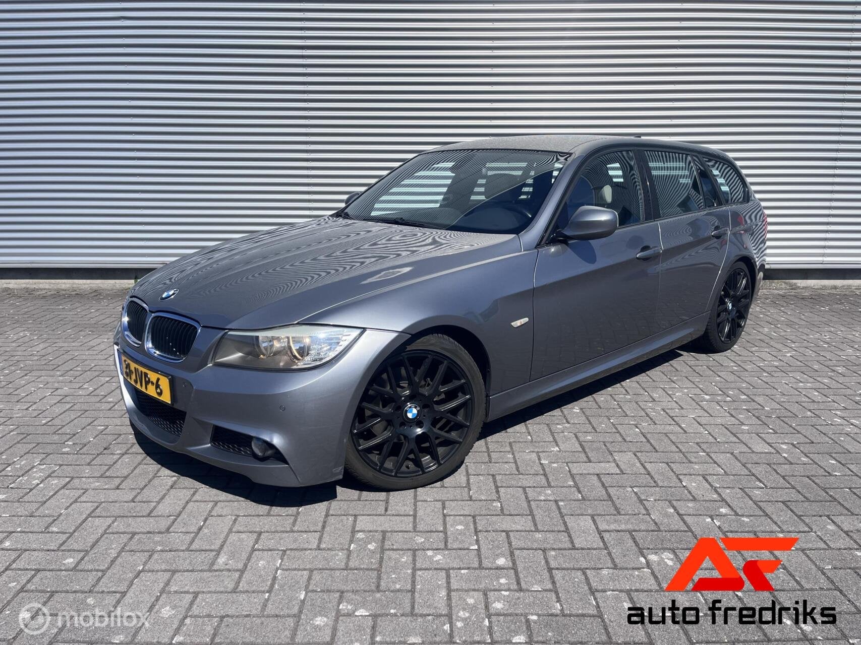 BMW 3-serie Touring 320i Business Line M Sport, Auto's, Automaat, Achterwielaandrijving, 4 cilinders, 1435 kg