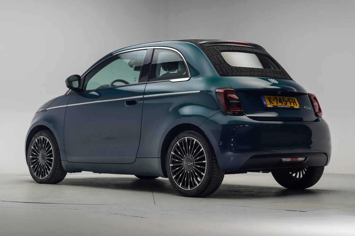 Fiat 500C La Prima 42 kWh Cabrio softtop [ Adaptieve Cruise, Auto's, Fiat, 0 cilinders, Gebruikt, 118 pk, Cabriolet