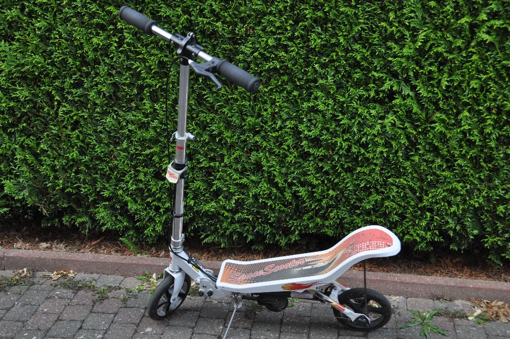 Space scooter, Fietsen en Brommers, Steps, Ophalen, Gebruikt, Overige typen