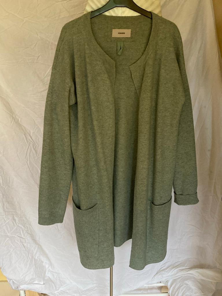 Humanoid Lang Vest 100% Lamswol Maat S, Kleding | Dames, Truien en Vesten, Verzenden, Zo goed als nieuw, Maat 36 (S), Groen