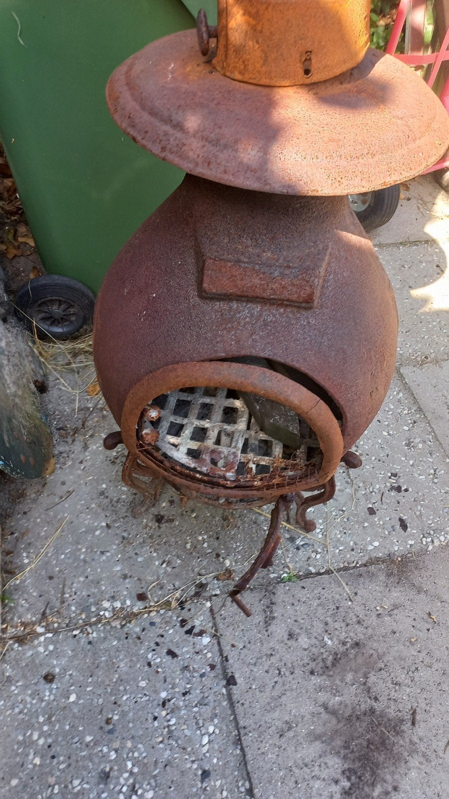 Een tuin kachel haard, Ophalen, Gebruikt