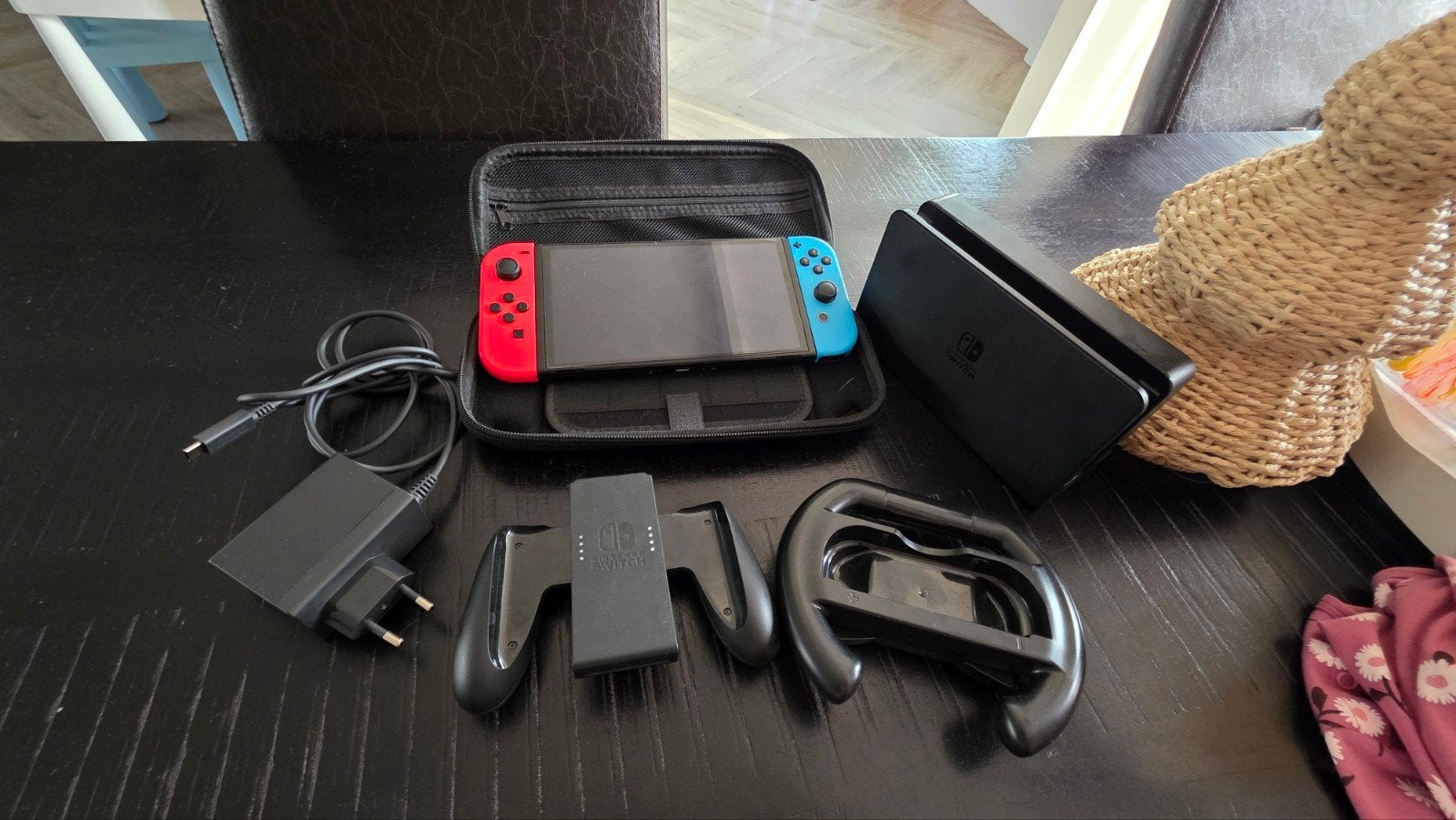 Nintendo Switch OLED met accessoires