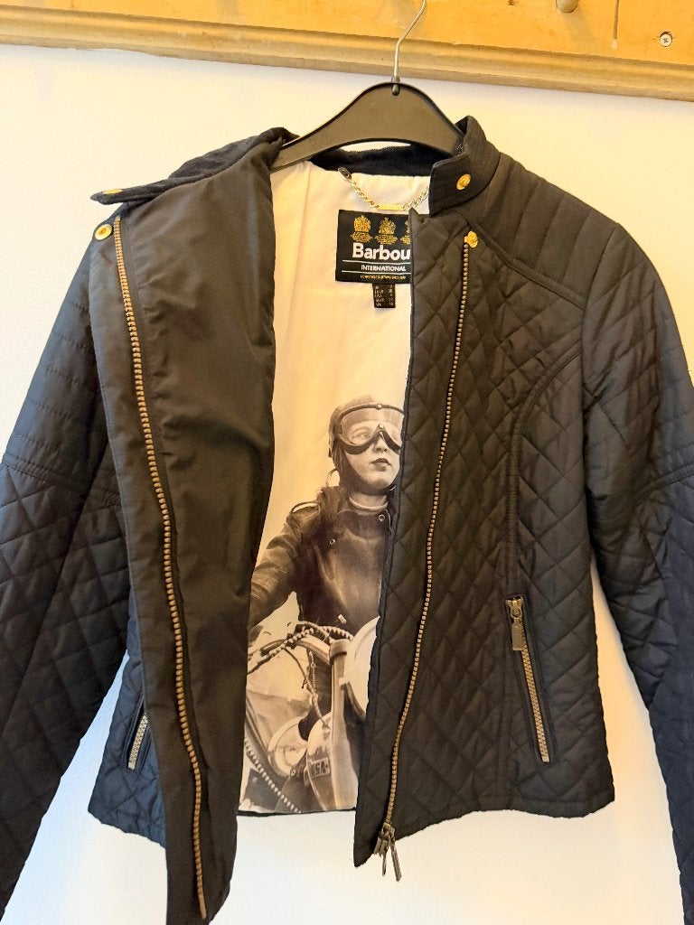 Barbour gewatteerd jack, zwart, maat 36 (S), Barbour, Zwart, Ophalen of Verzenden, Zo goed als nieuw