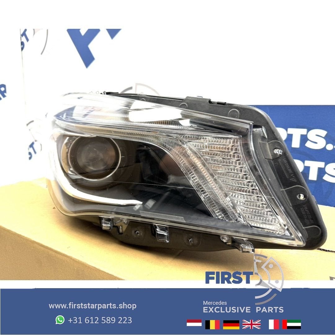W117 C117 CLA LED BI XENON KOPLAMP RECHTS A1178201661 2013-2