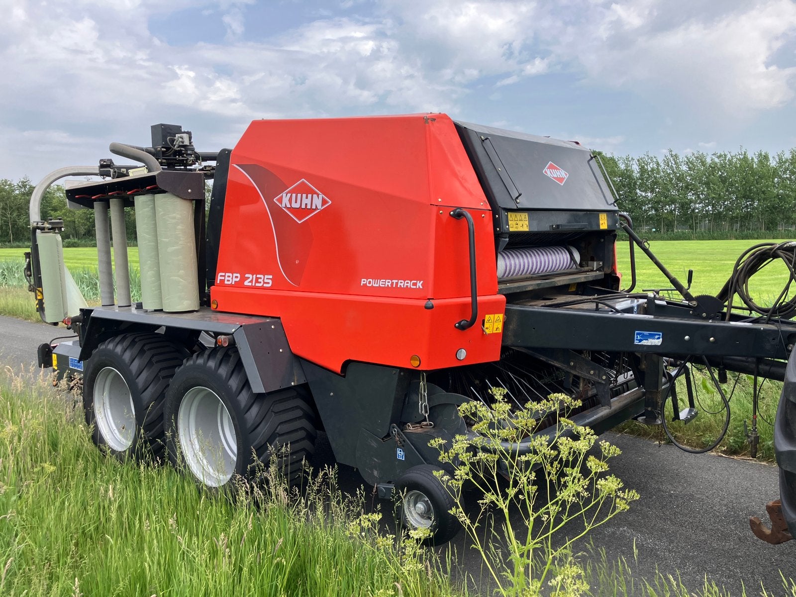 Kuhn 2135 balenpers/wikkelaar/ Jako bemestertank /Verhuur, Ophalen, Glastuinbouw, Overige typen
