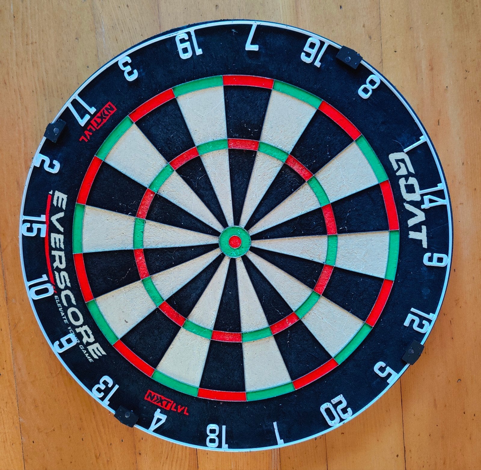 Dartborden  gebruikt Winmau, Goat, Nodor, Blanco,75 euro all, Ophalen, Gebruikt, Dartbord