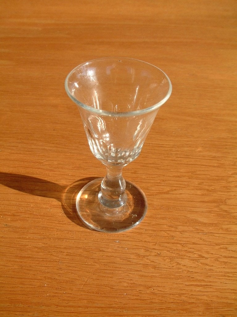 1 antiek trompet glas nr.17, Ophalen of Verzenden