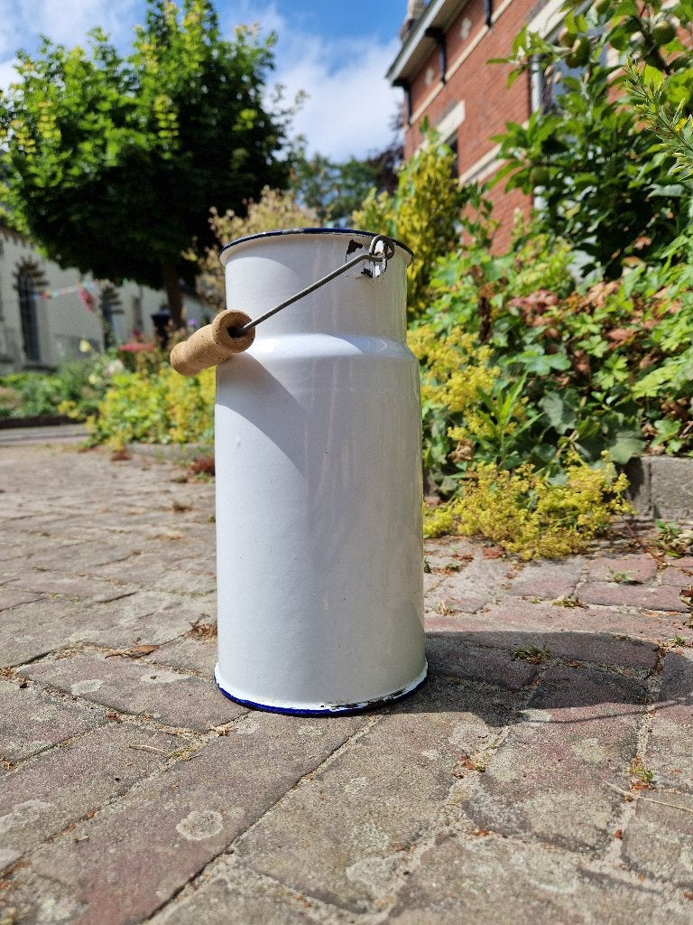 Melkkan emaille wit vintage retro, Ophalen