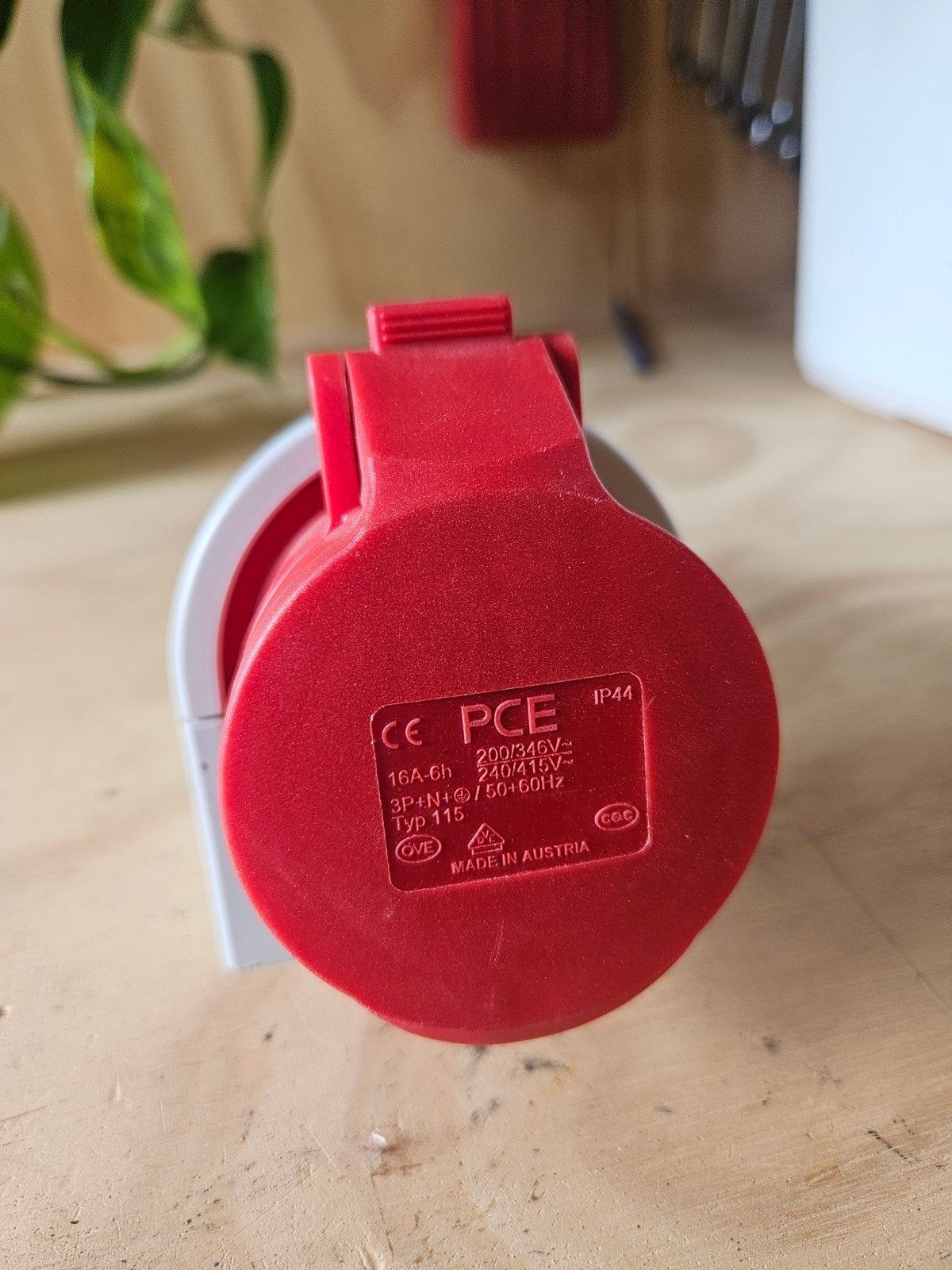 PCE CEE Wandcontactdoos 16A 5p 6h IP44, Ophalen of Verzenden, Zo goed als nieuw, Stopcontact