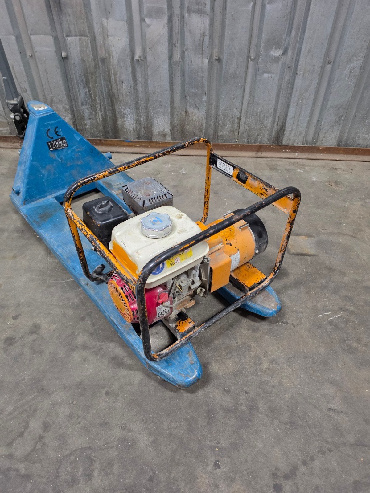 europower EP3300 benzine aggregaat honda gx200, Ophalen, Gebruikt