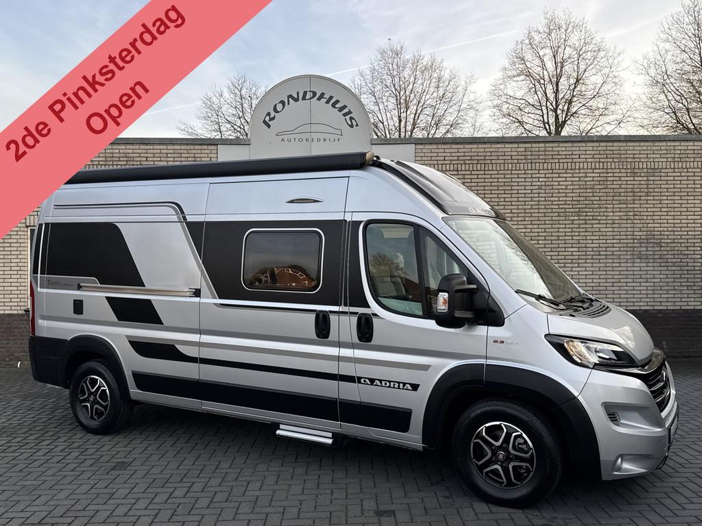 Adria Twin 600 SPB Supreme 160 pk AUTOMAAT 9-Traps Euro6 Fia, Caravans en Kamperen, Automaat, Buscamper of Camperbus, Ringverwarming