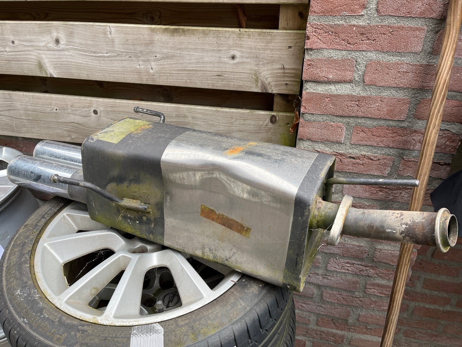 Sebring Gebruikte uitlaatdemper met dubbele uitlaat, Ophalen of Verzenden, Gebruikt, Universele onderdelen