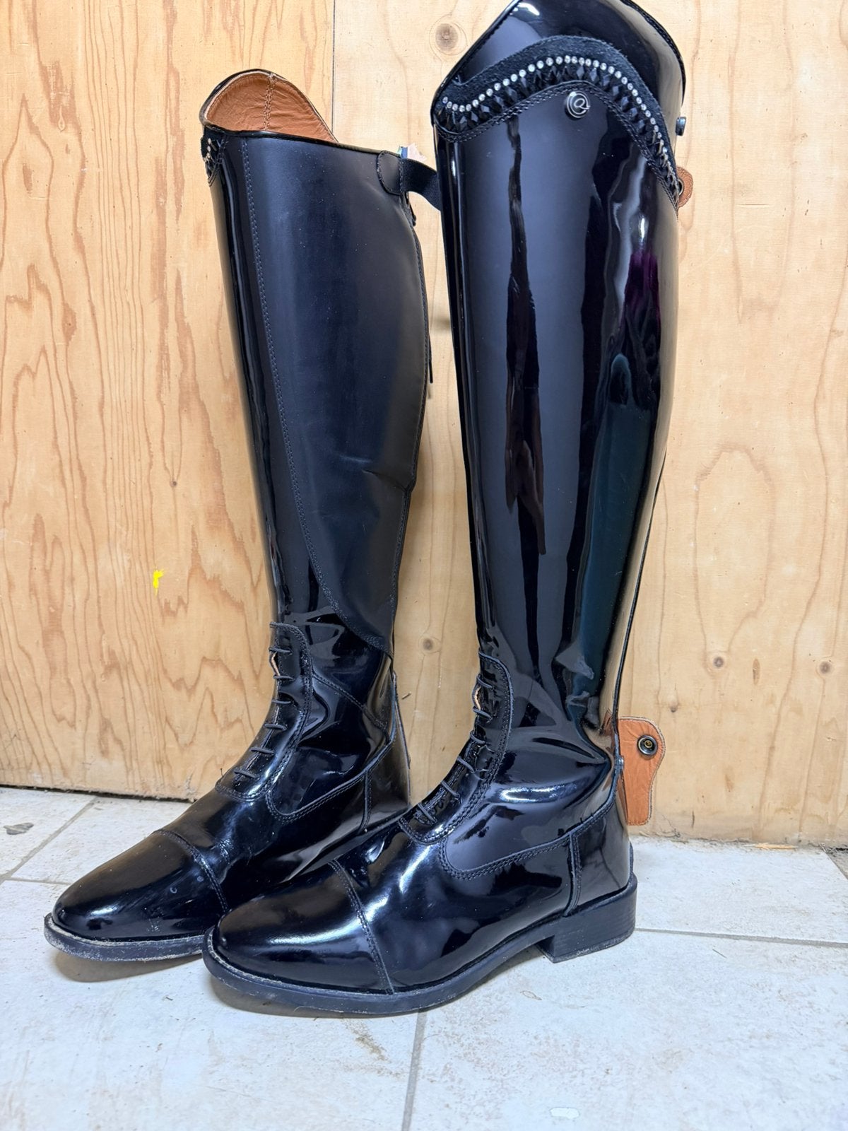 NIEUWE dressuurlaarzen LAK mt 39, Dieren en Toebehoren, Dressuur, Ritssluiting, Nieuw, Ophalen of Verzenden