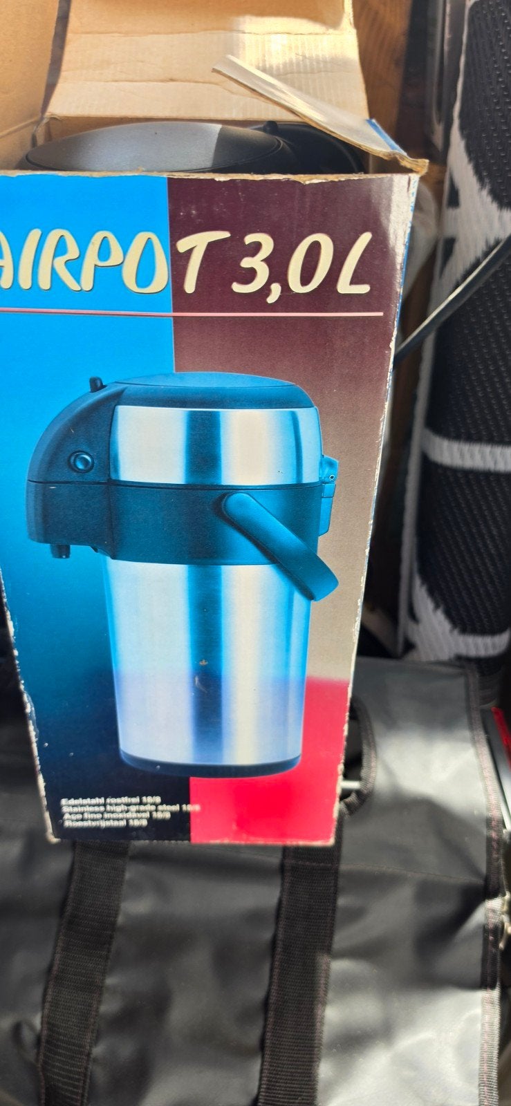 Airpot 3.0L RVS Thermoskan - Houdt 24u warm/koud, Theepot/fluitketel, Zilver, Ophalen of Verzenden, Zo goed als nieuw