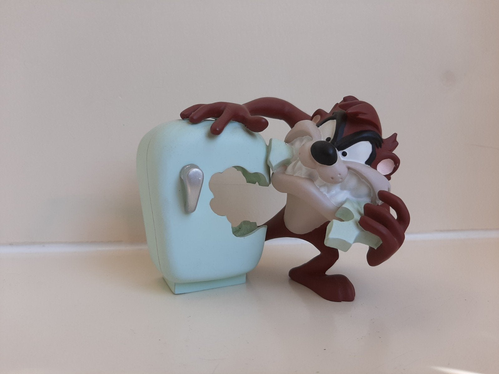 Taz Looney Tunes Warner Bros. figuur - Koelkast, Ophalen of Verzenden, Zo goed als nieuw