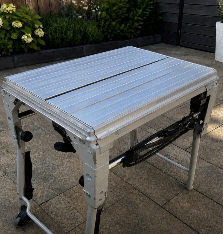 Festool CS 70 EBG Trek-/Afkortzaagmachine met werktafel, Ophalen, 1200 watt of meer, 70 mm of meer